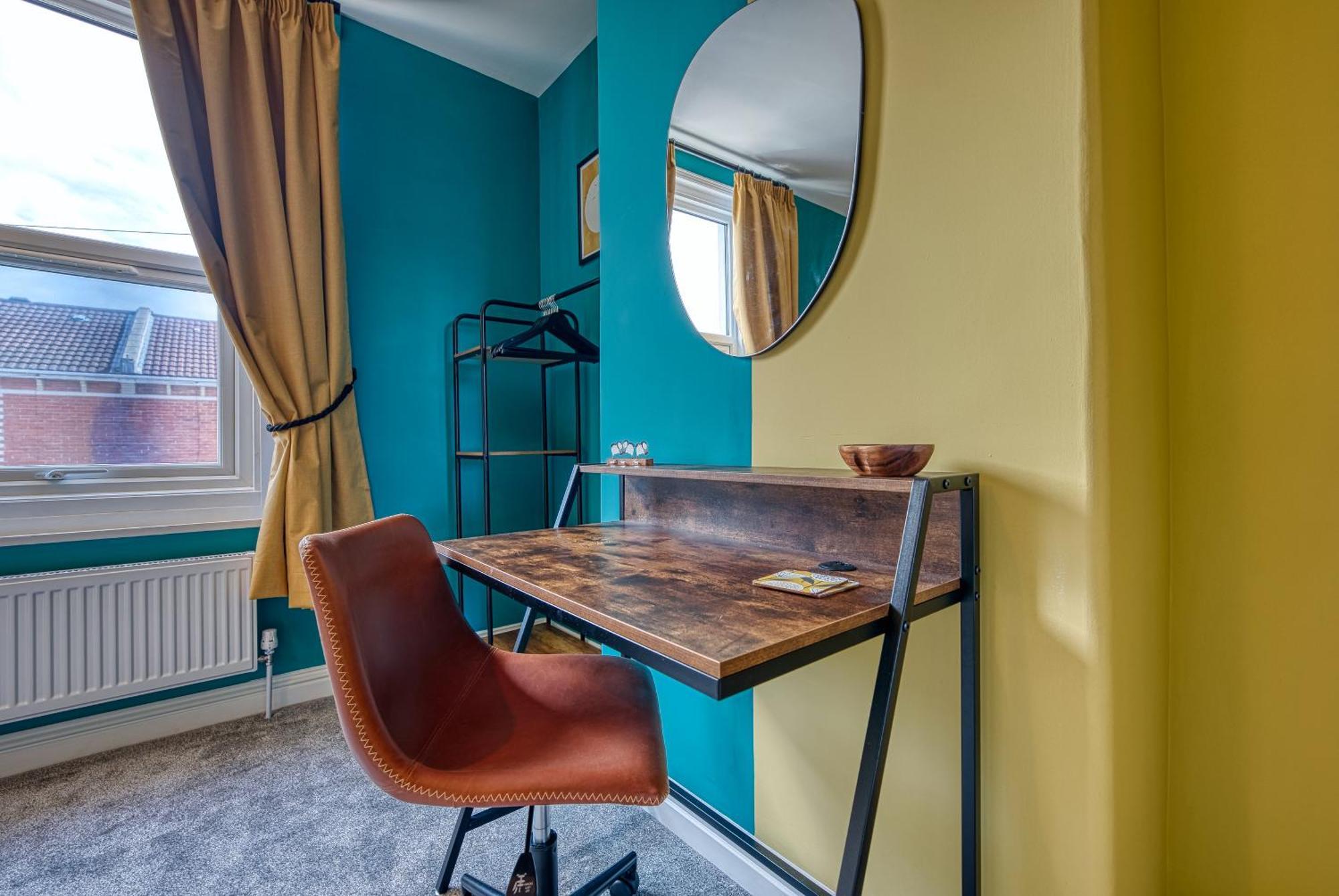 2 Bedrooms Modern, Stunning & Stylish Contractor House, Prime Portsmouth Location With Free Parking Permit, Summer Special Offer!! - By Blue Puffin Stays 外观 照片
