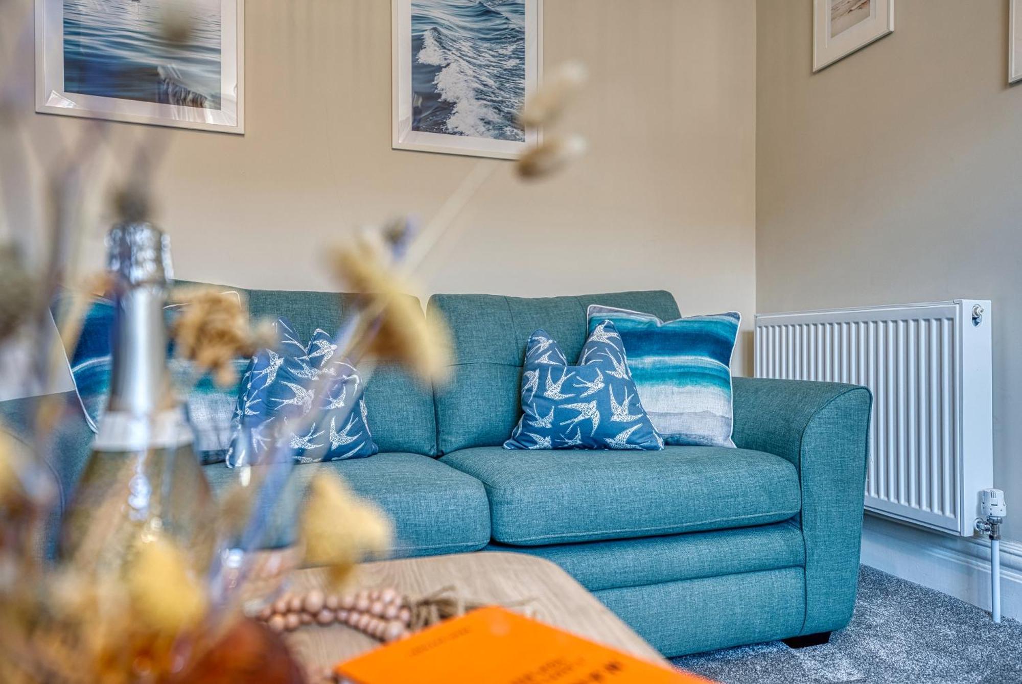 2 Bedrooms Modern, Stunning & Stylish Contractor House, Prime Portsmouth Location With Free Parking Permit, Summer Special Offer!! - By Blue Puffin Stays 外观 照片
