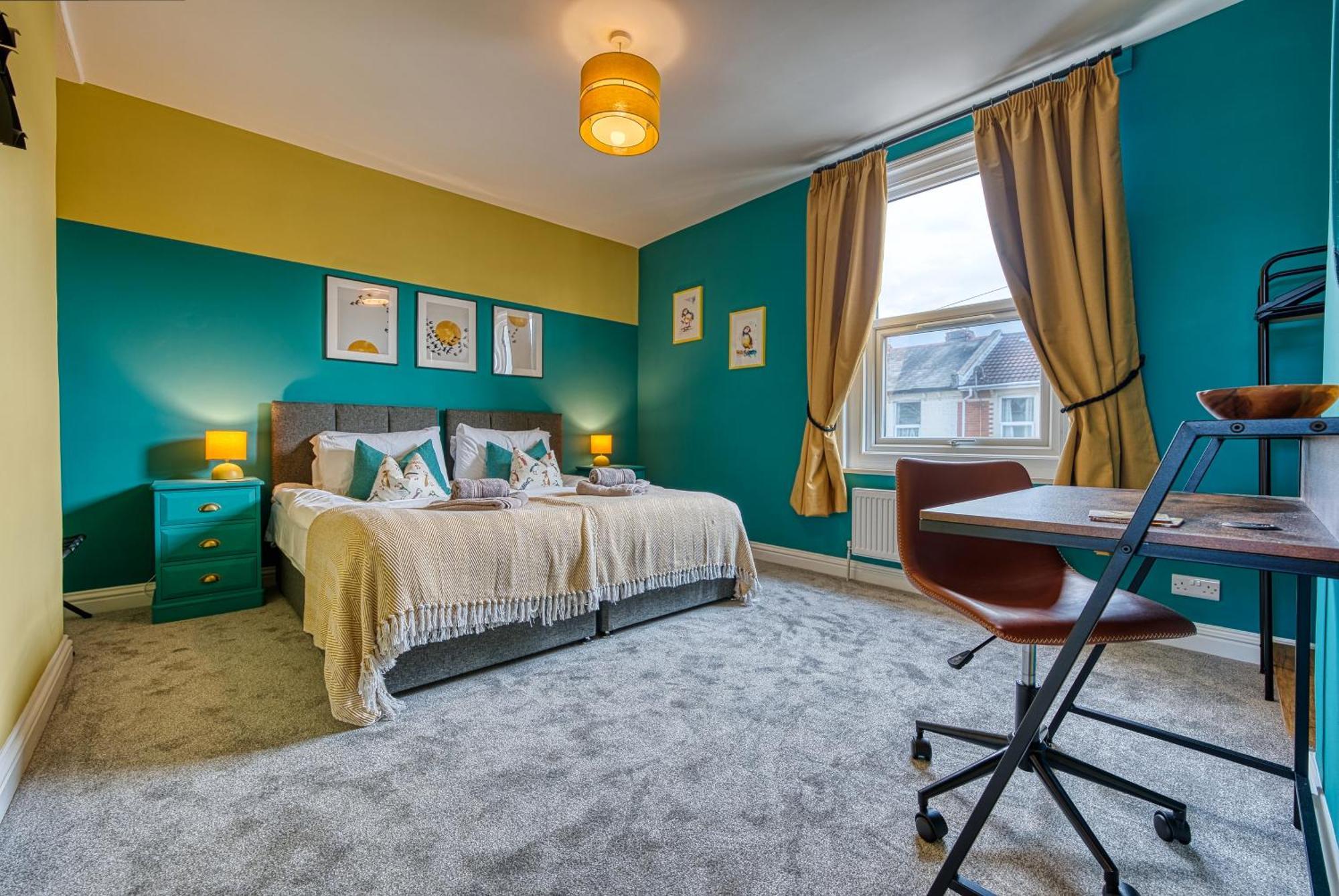 2 Bedrooms Modern, Stunning & Stylish Contractor House, Prime Portsmouth Location With Free Parking Permit, Summer Special Offer!! - By Blue Puffin Stays 外观 照片