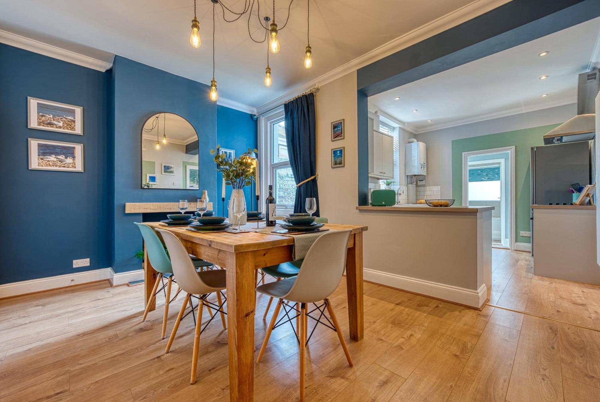 2 Bedrooms Modern, Stunning & Stylish Contractor House, Prime Portsmouth Location With Free Parking Permit, Summer Special Offer!! - By Blue Puffin Stays 外观 照片