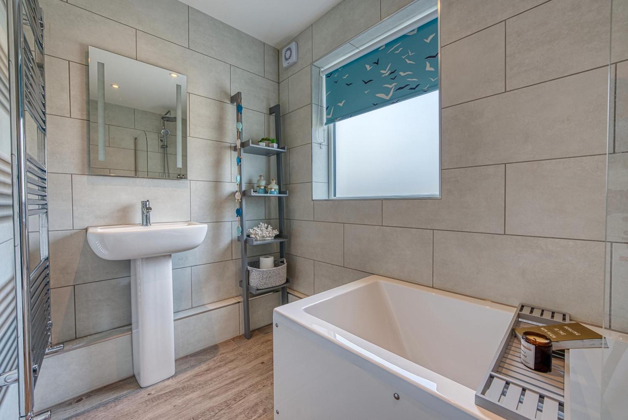 2 Bedrooms Modern, Stunning & Stylish Contractor House, Prime Portsmouth Location With Free Parking Permit, Summer Special Offer!! - By Blue Puffin Stays 外观 照片