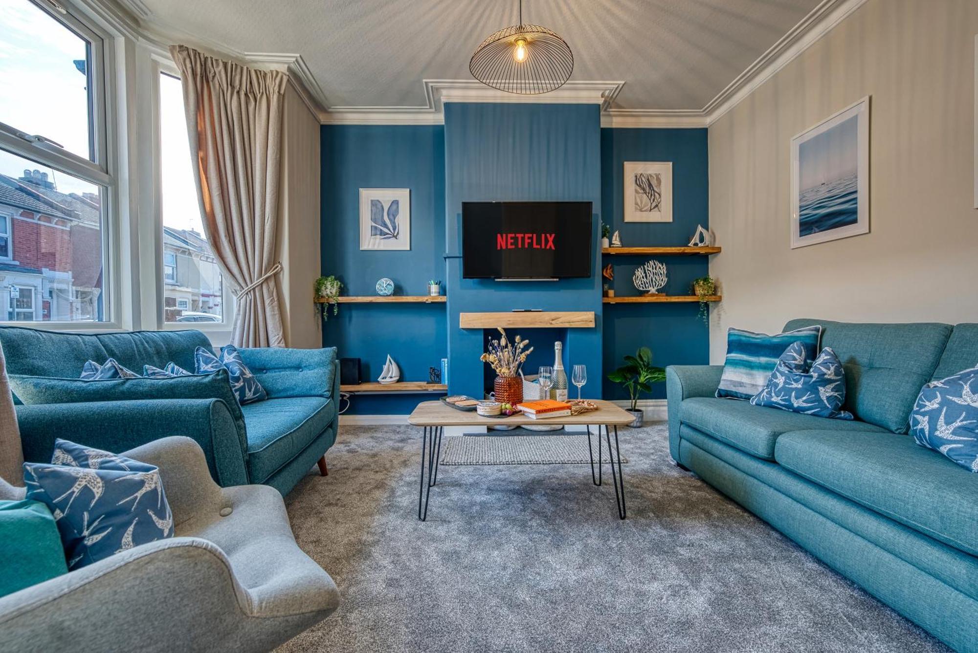 2 Bedrooms Modern, Stunning & Stylish Contractor House, Prime Portsmouth Location With Free Parking Permit, Summer Special Offer!! - By Blue Puffin Stays 外观 照片